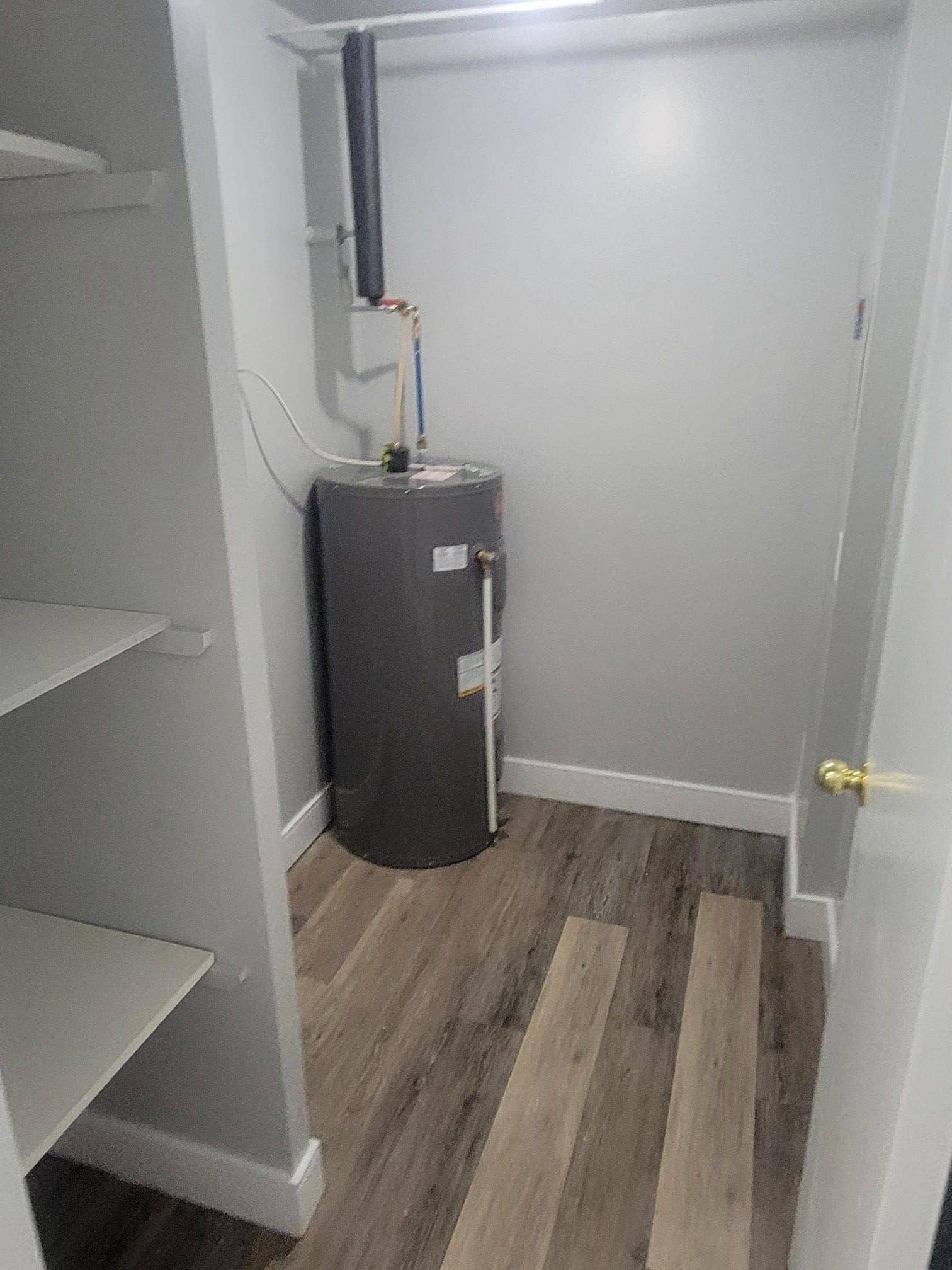 2 Bedroom Apartments thumbnail 19