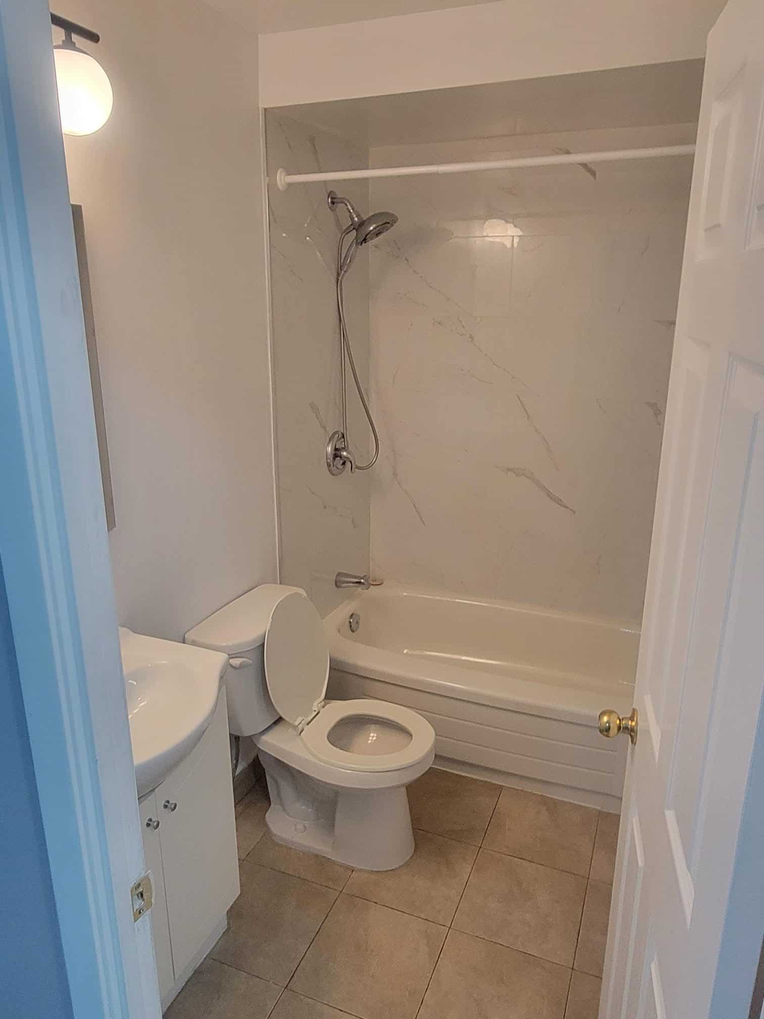 2 Bedroom Apartments thumbnail 20