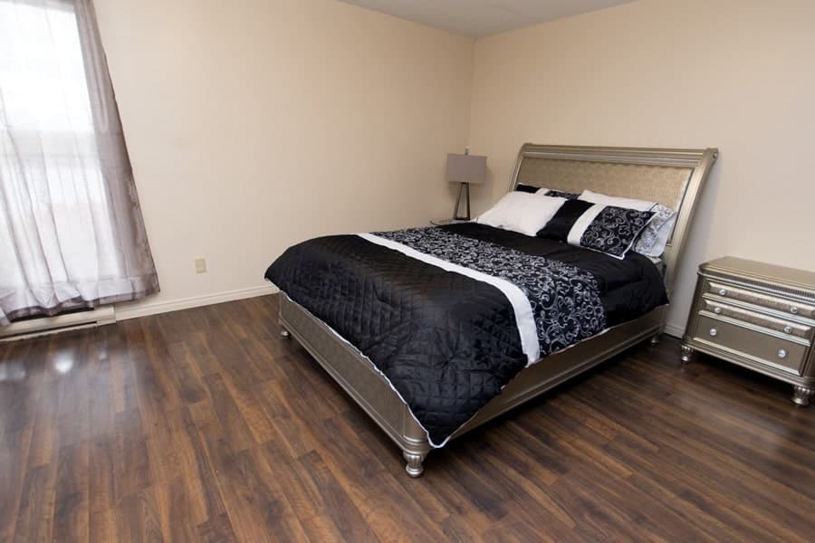 3 Bedroom Apartments thumbnail 3