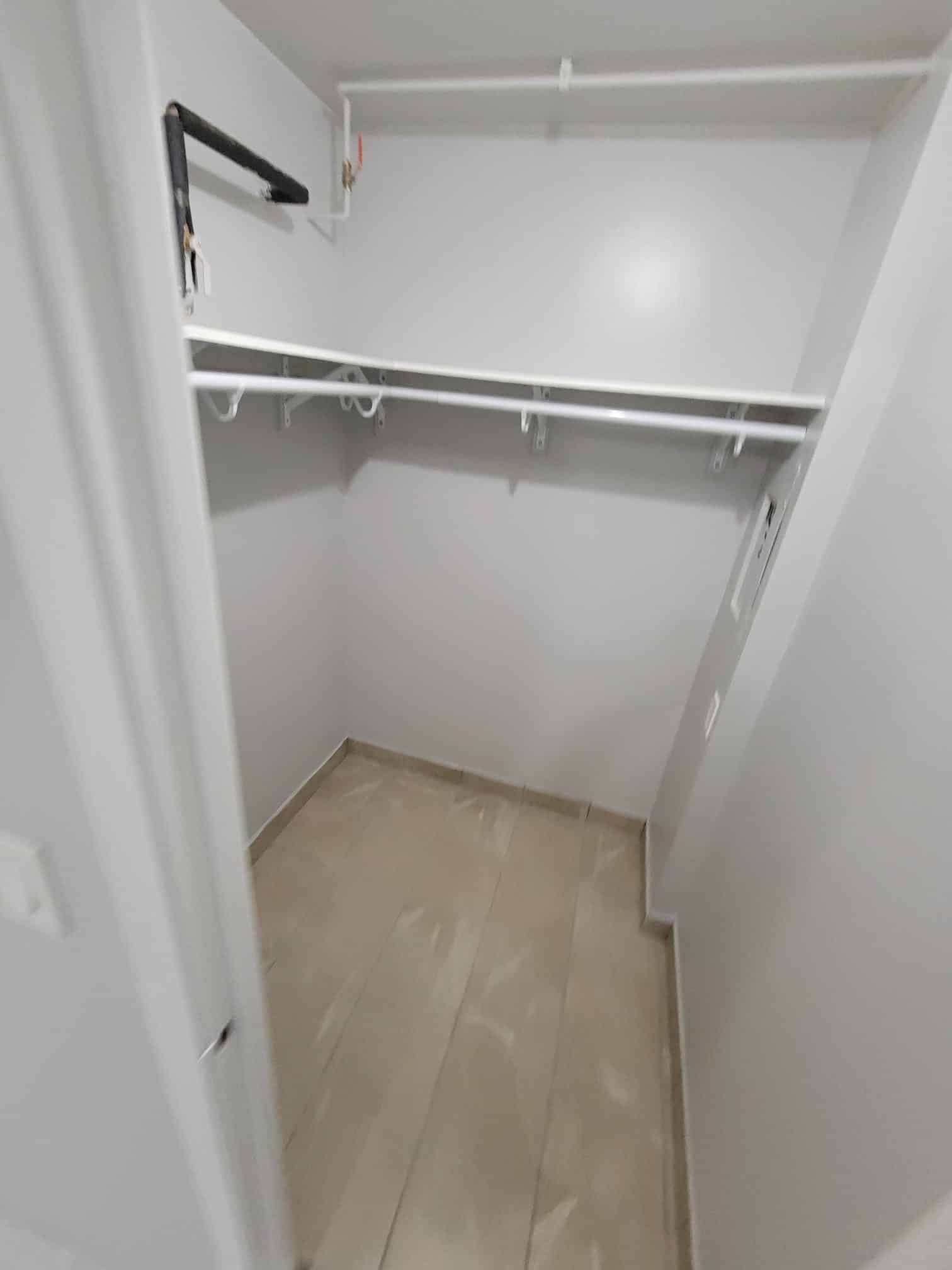 Bachelor Apartments thumbnail 14